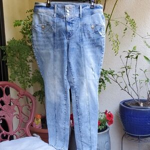 Lane Bryant High Rise Blue flex Magic waistband Vintage-Inspired, Distressed